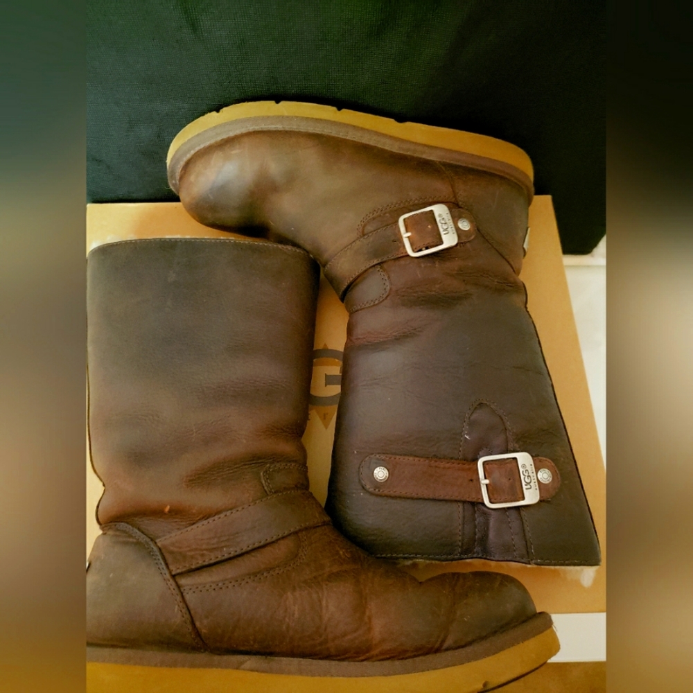 New UGG Sutter Kensington Shearling Moto Boots Size 7 - ON SALE!